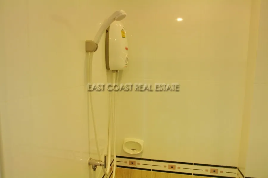 CC Condominium 1 photo 10