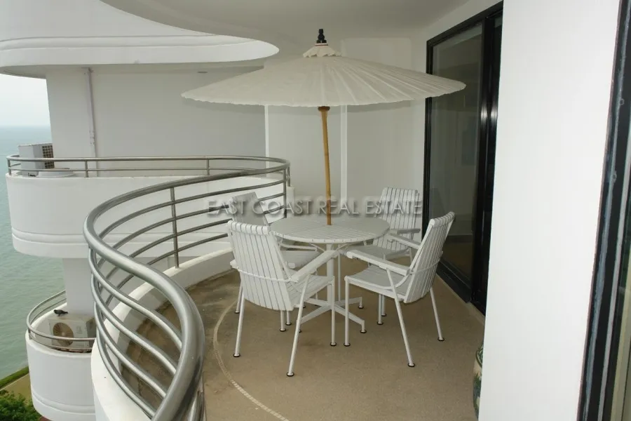 Royal Cliff photo 10