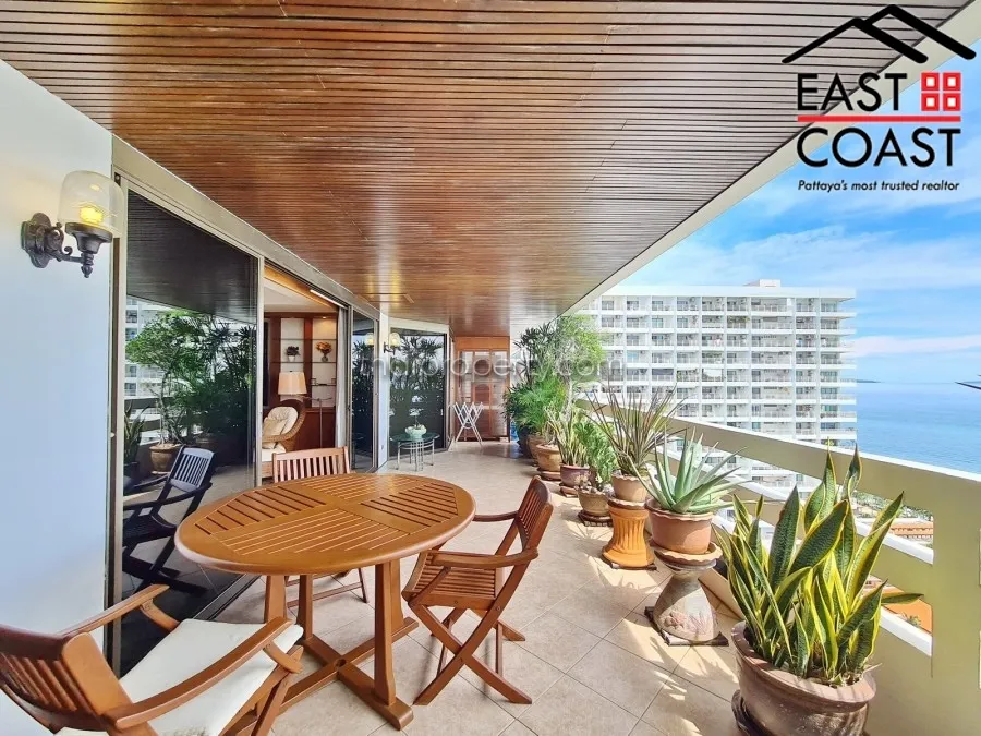 Grand Condo photo 18