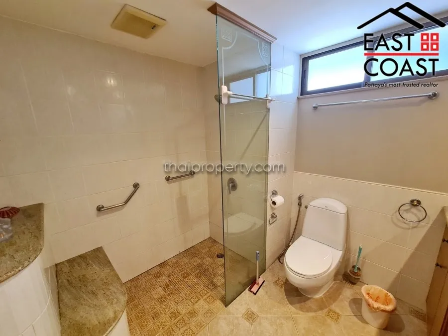 Grand Condo photo 25