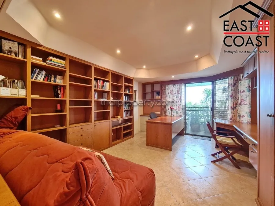 Grand Condo photo 26