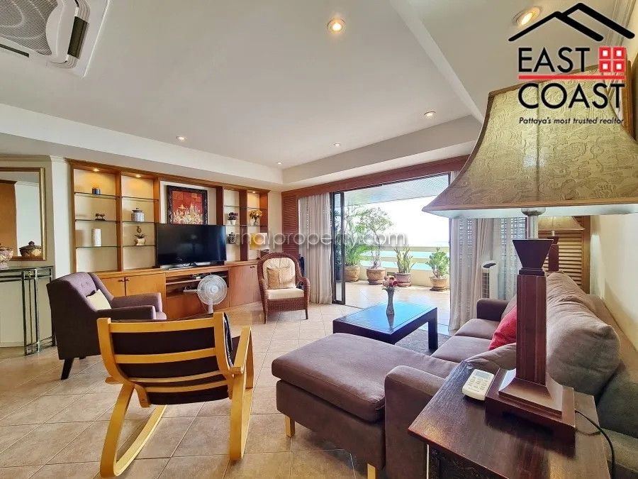 Grand Condo photo 5