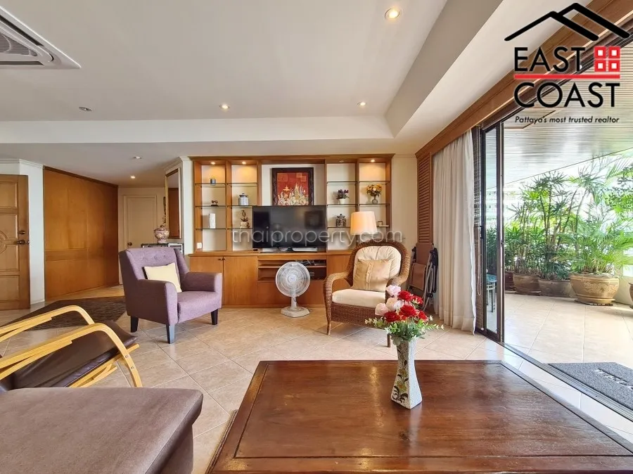 Grand Condo photo 7