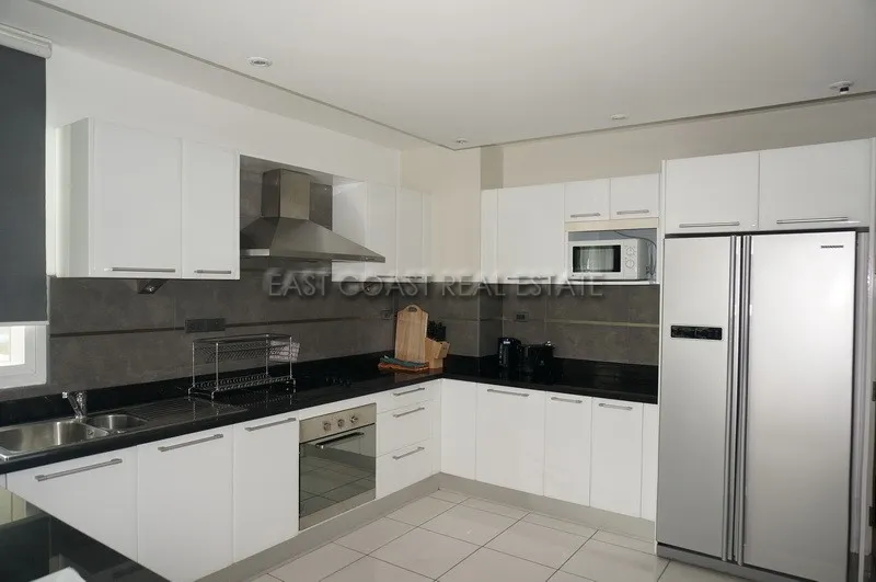 The Lofts Pratumnak photo 3