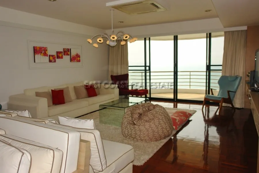 Royal Cliff photo 7