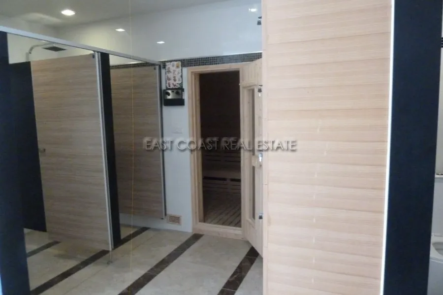 Wongamat Tower photo 22