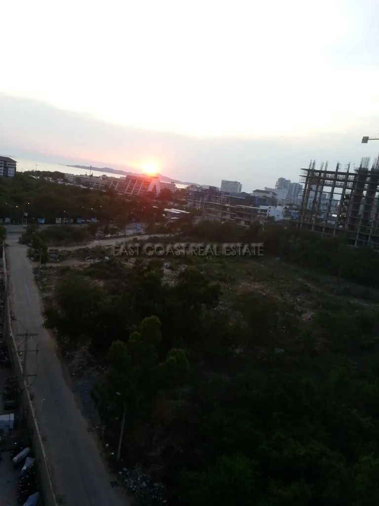 Jomtien Beach Condominium