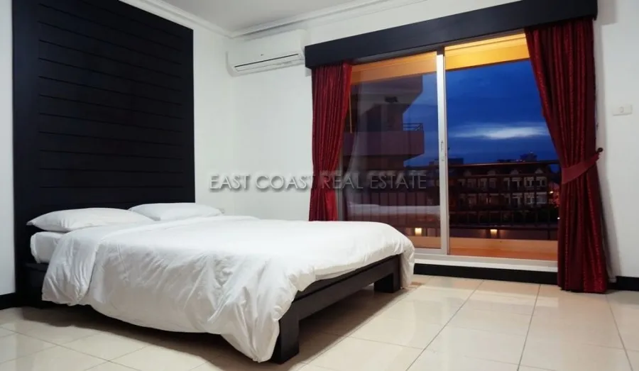 Euro Condo photo 15