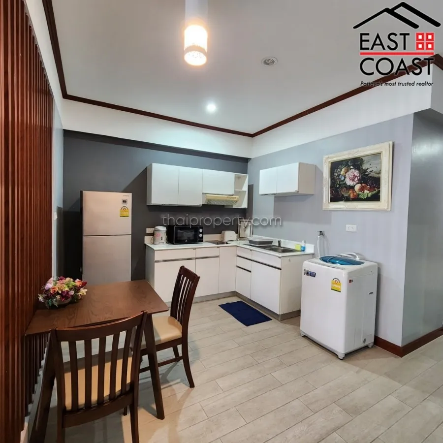 Jomtien Complex photo 13