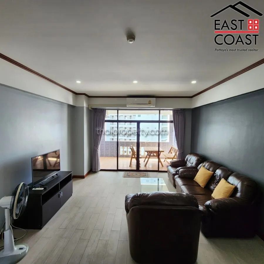 Jomtien Complex photo 5