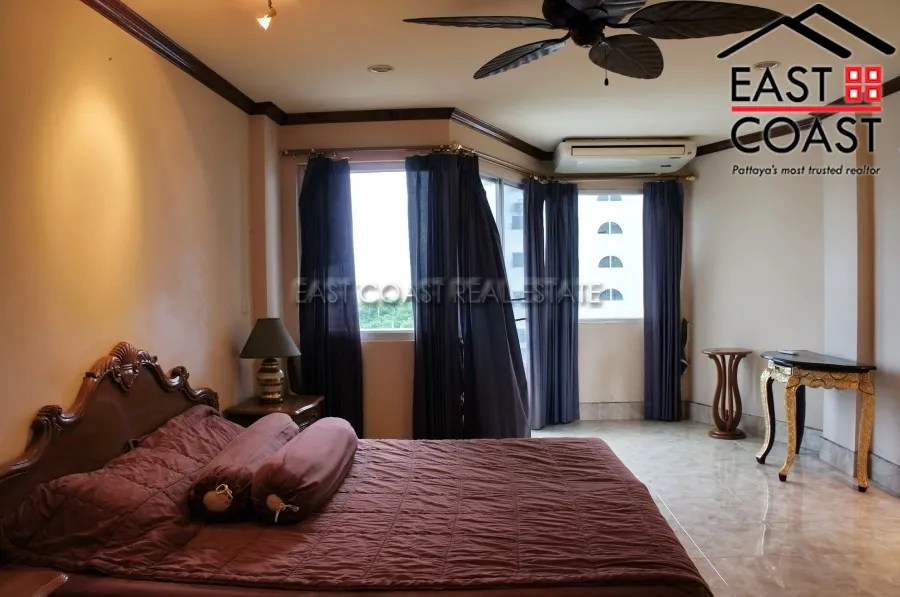 Somphong Condo photo 10