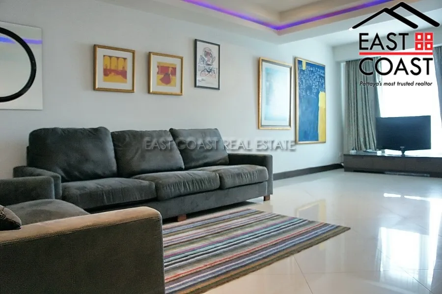 Luxury Apartment photo 23