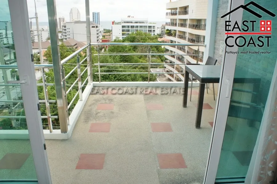 Luxury Apartment photo 29