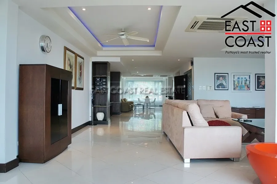 Luxury Apartment photo 5