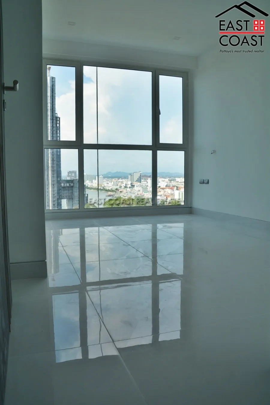 Sky Residences photo 3