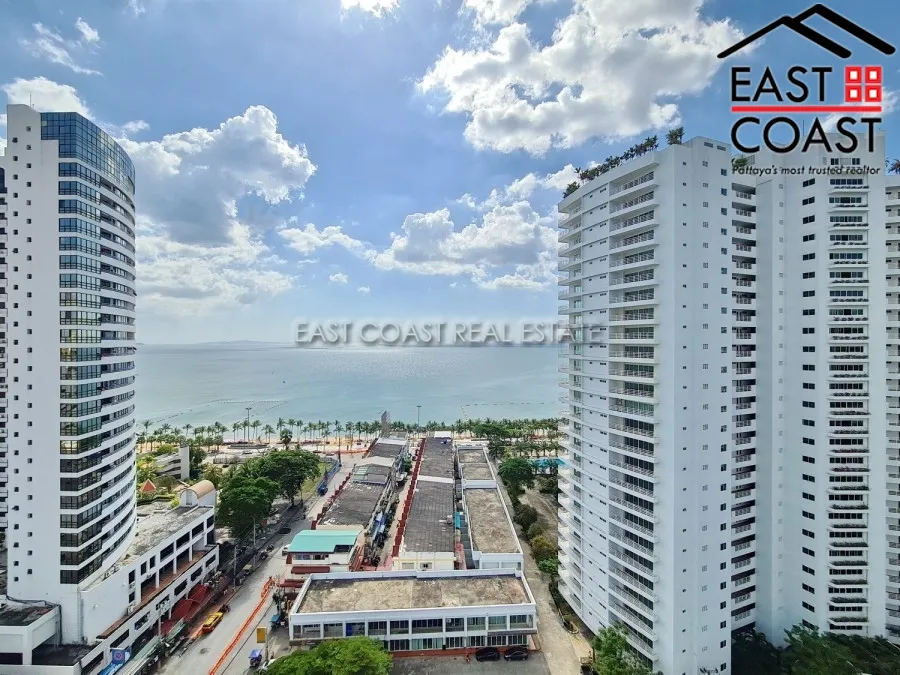 Jomtien Complex photo 18