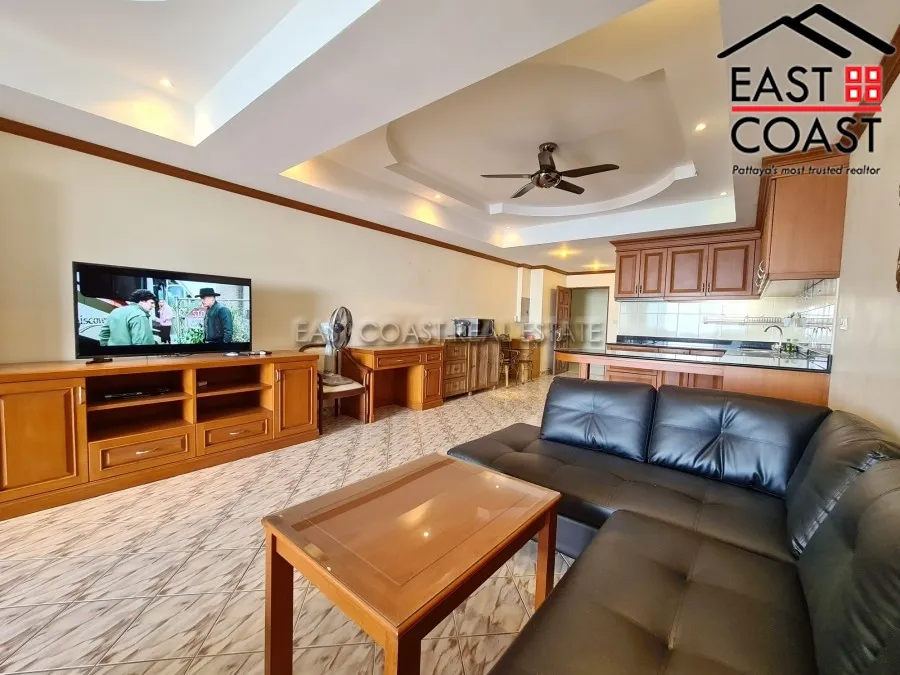 Jomtien Complex photo 9