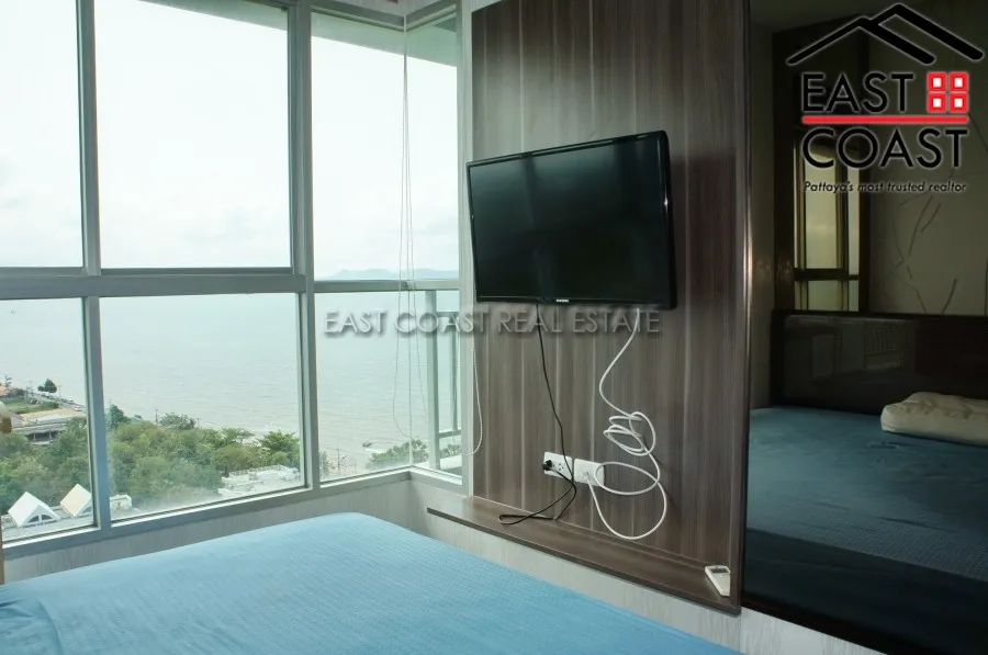 Lumpini Park Beach photo 11