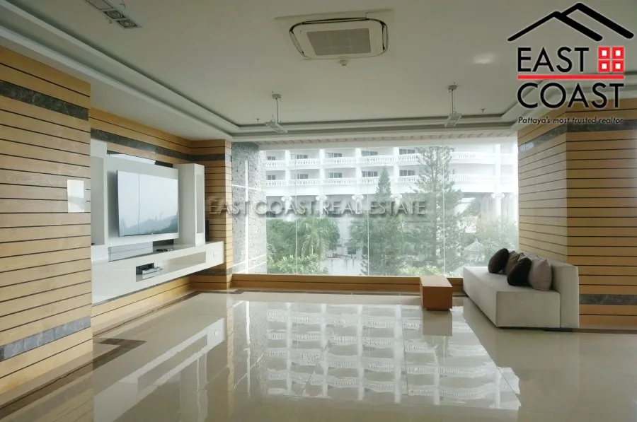 Wongamat Tower photo 19