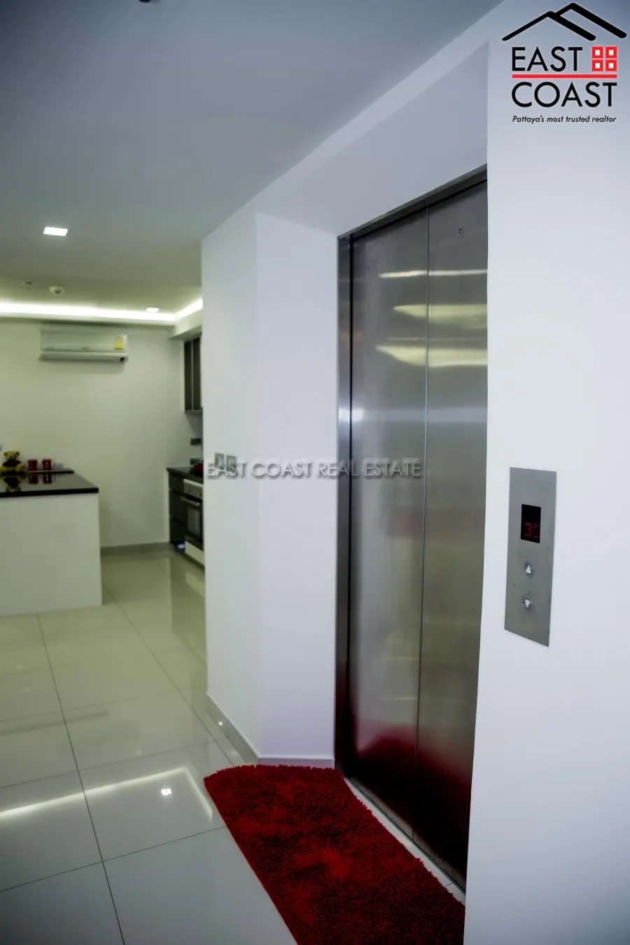 Wongamat Tower photo 16
