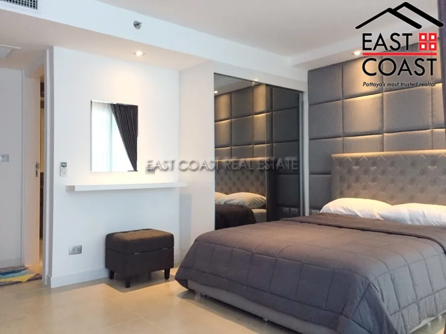 Centara Avenue Residence