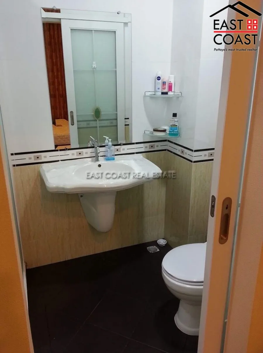 CC Condominium 1 photo 8