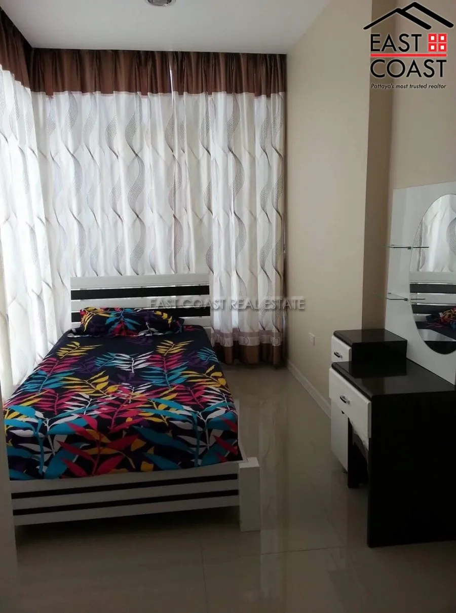 CC Condominium 1 photo 6
