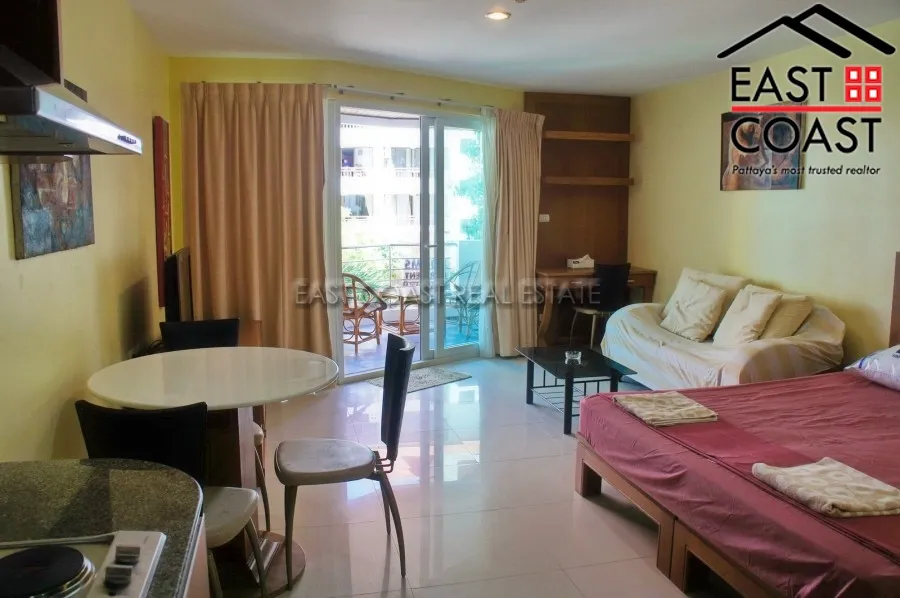 Jomtien Plaza photo 8