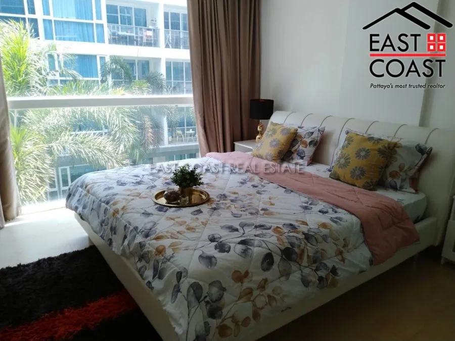 Centara Avenue Residence