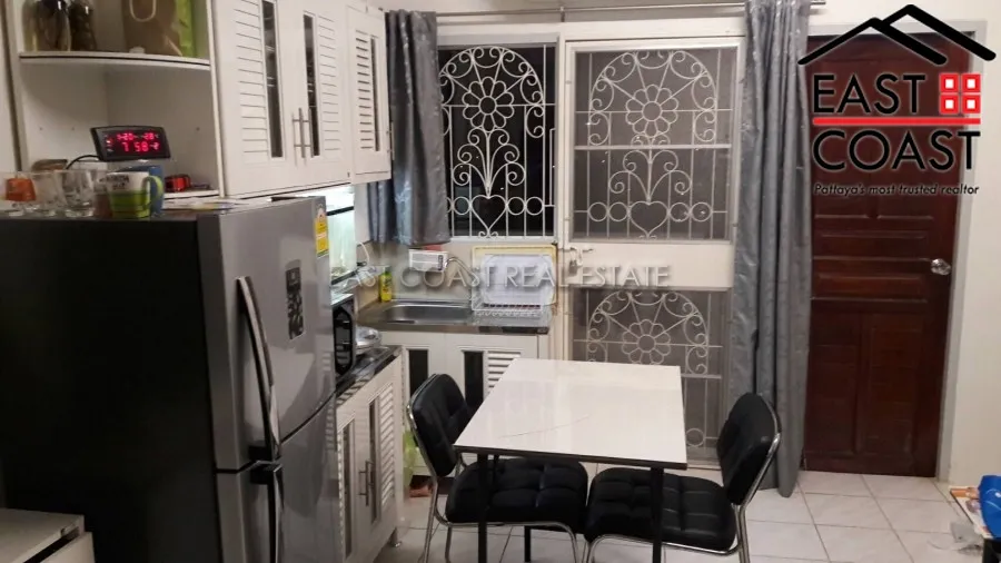 9 Karat Condo photo 4