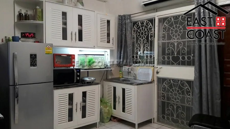 9 Karat Condo photo 3