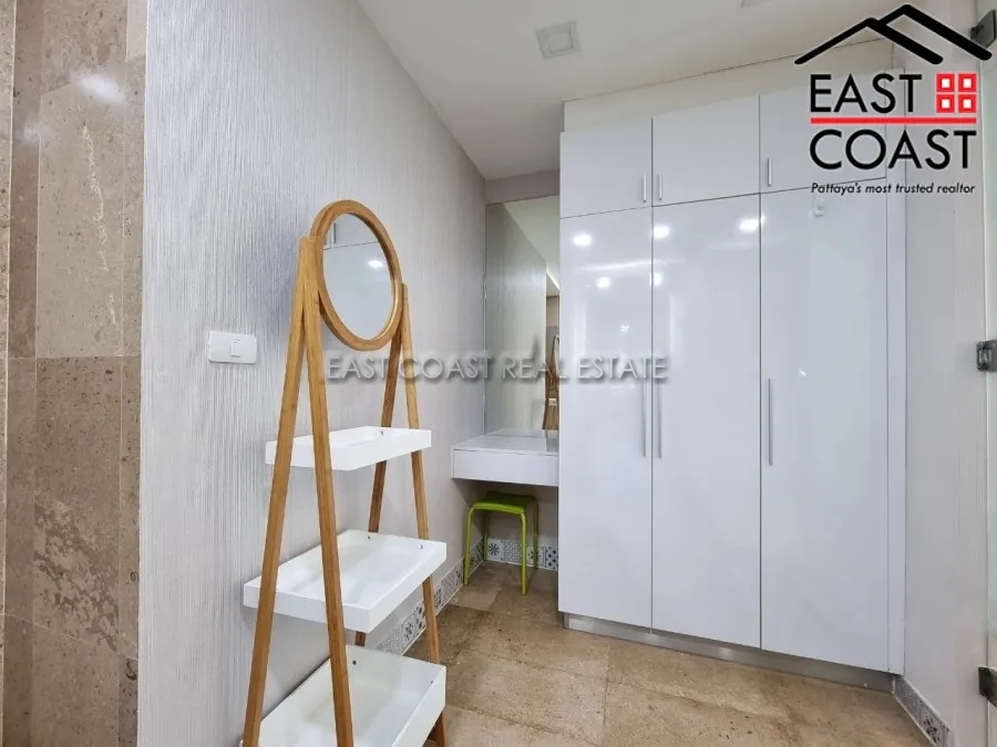 Laguna Heights photo 15