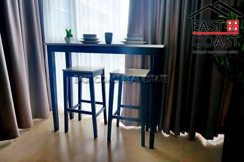 Centara Avenue Residence photo 8