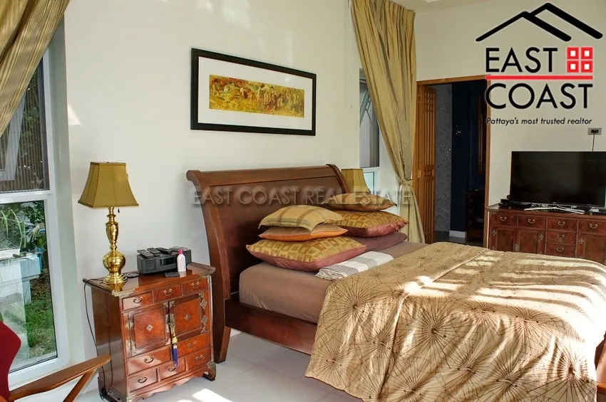 Wongamat Executive Pool Villa photo 17
