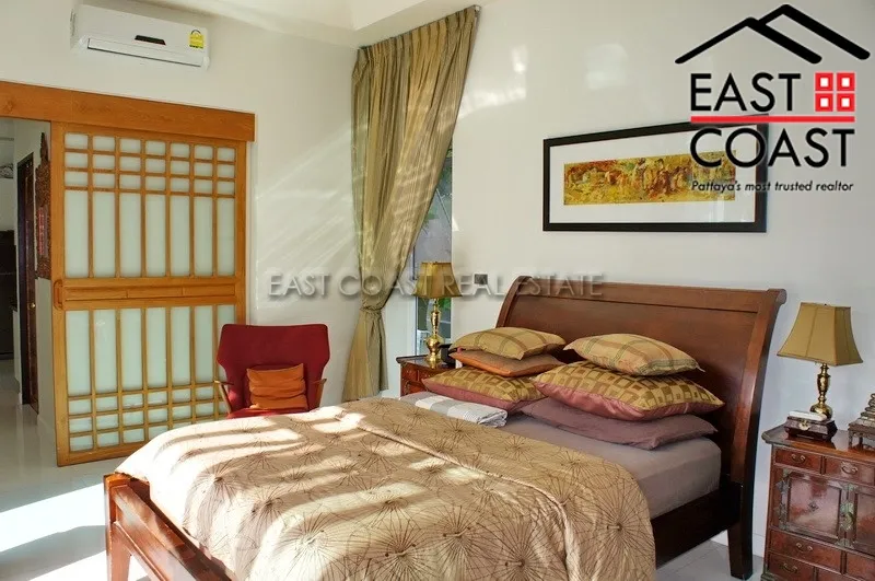 Wongamat Executive Pool Villa photo 18