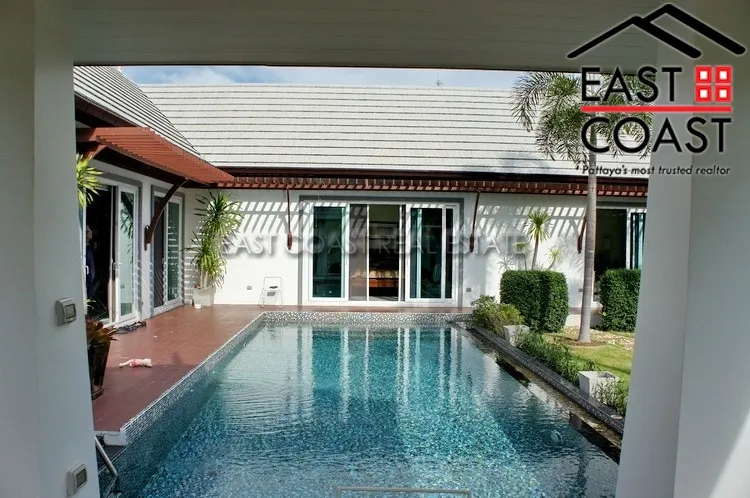 Wongamat Executive Pool Villa photo 8