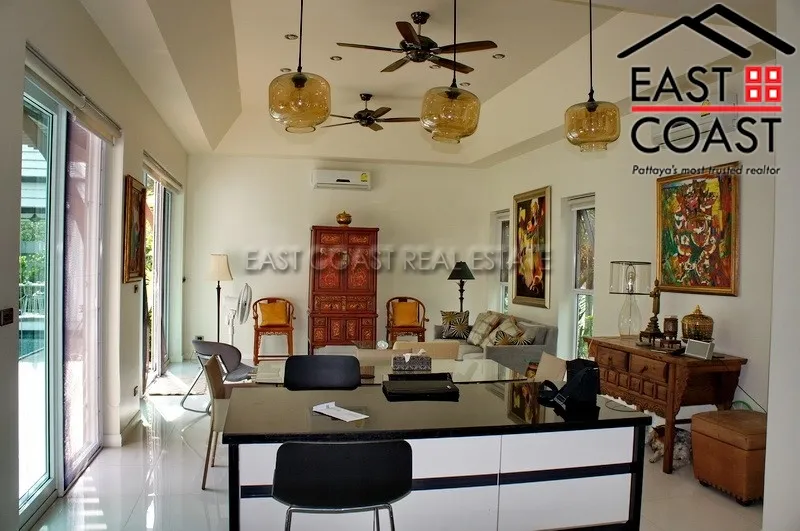 Wongamat Executive Pool Villa photo 11