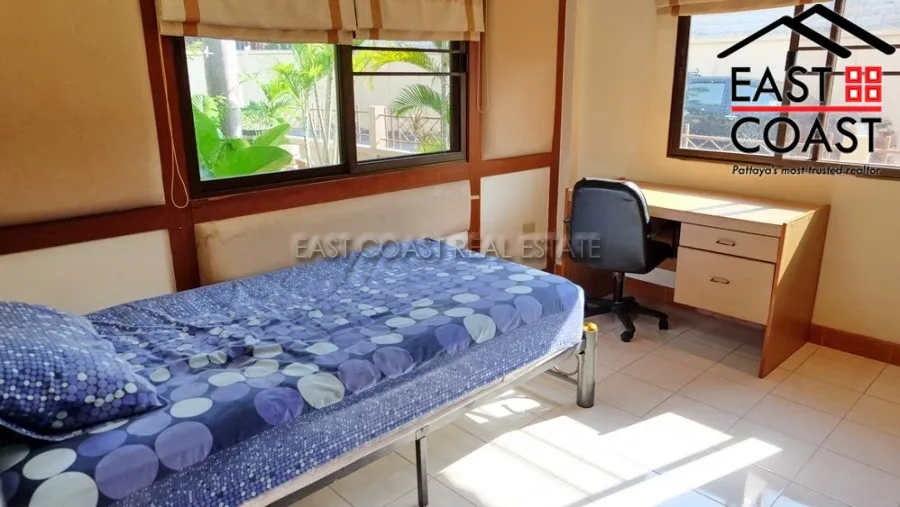 Pattaya Hill 2 photo 17
