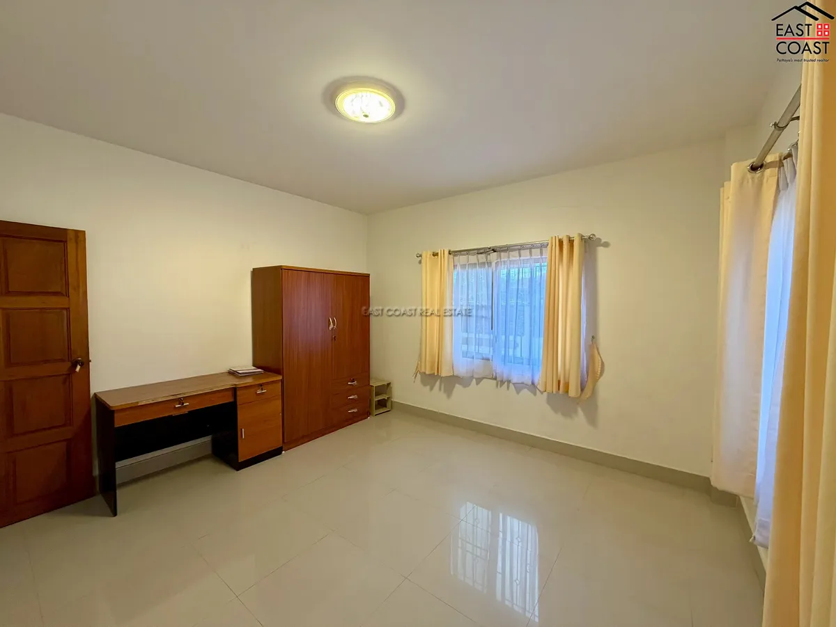 Royal View Village photo 18