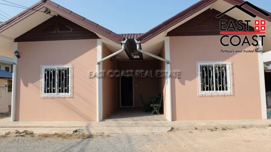 Private house in Soi Mabyailia