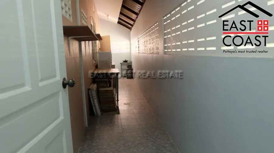 Private house in Soi Mabyailia photo 13