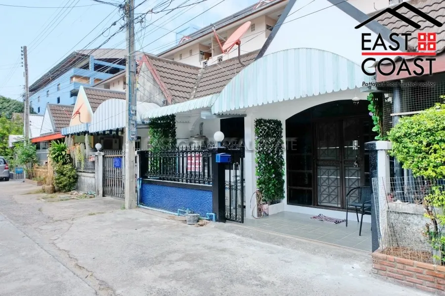 3rd Road Townhouse