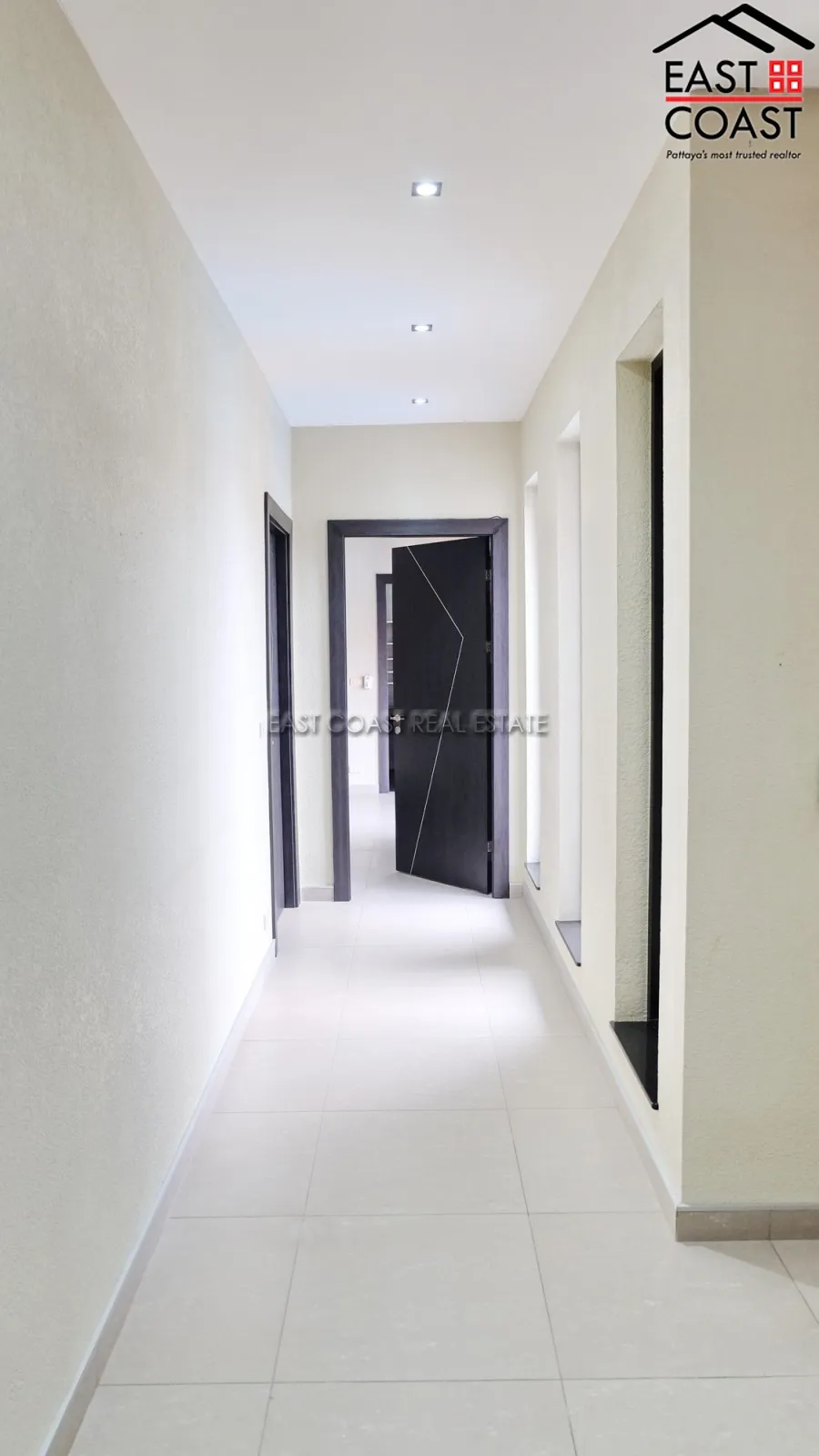 Freeway Villas photo 14
