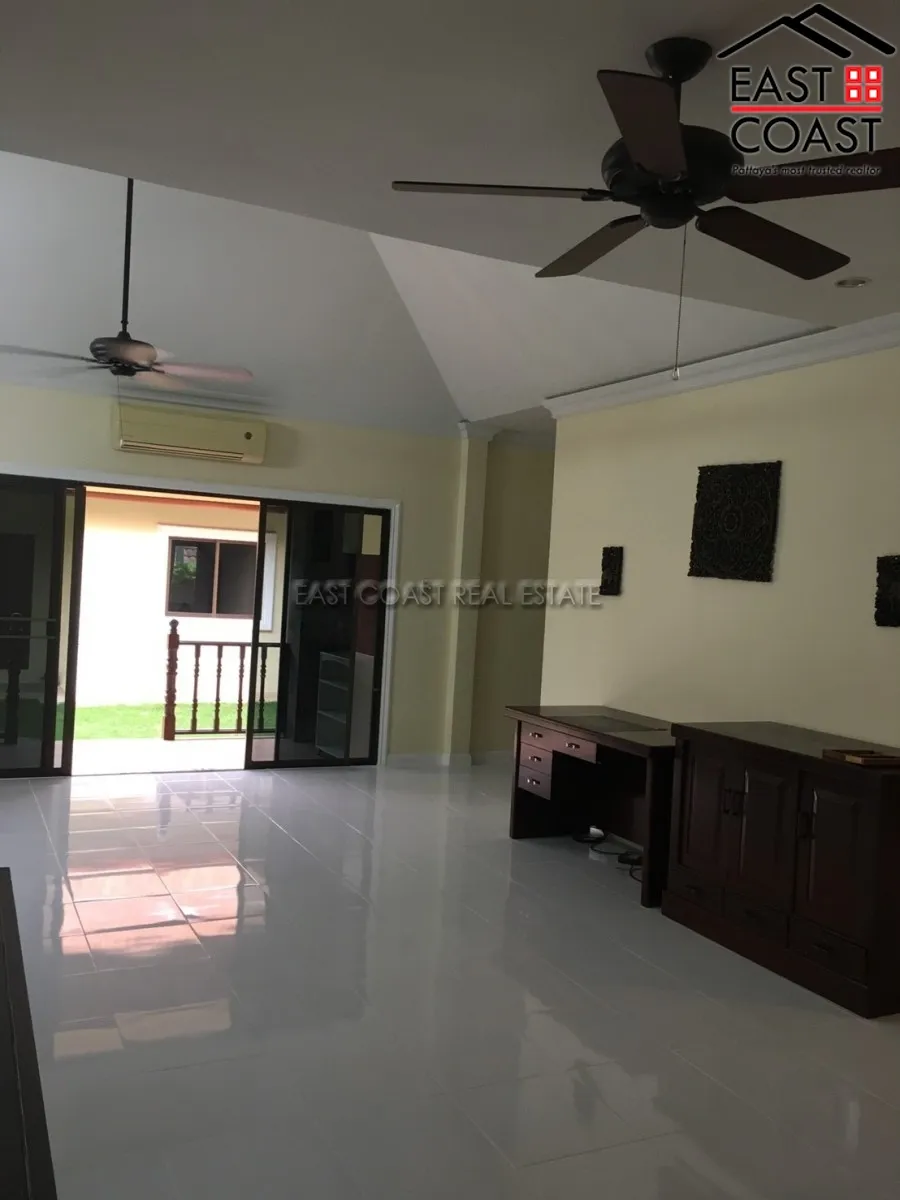 Thepnimitr Pool Villa photo 4