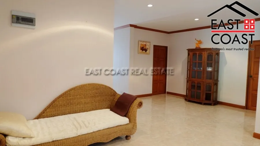 Mabprachan Pool Villa photo 17
