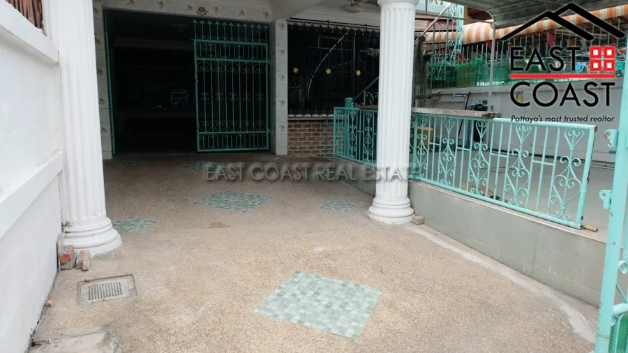 Townhouse in Central Pattaya photo 3