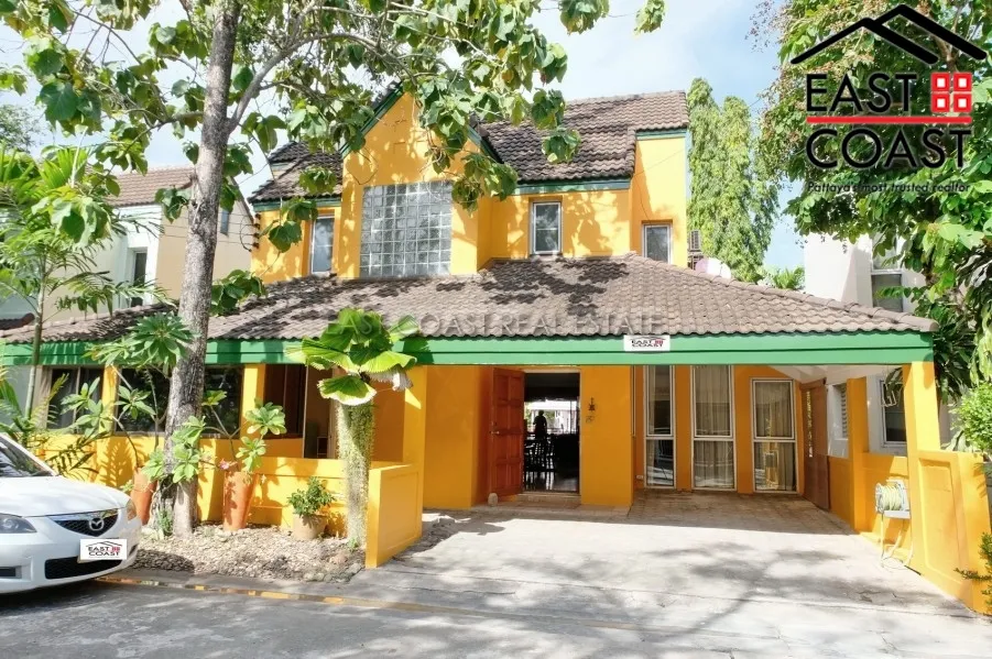 Jomtien Yacht Club 1