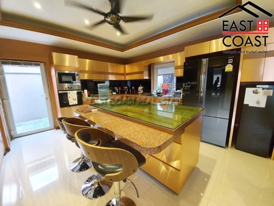 Jomtien Park Villa photo 3