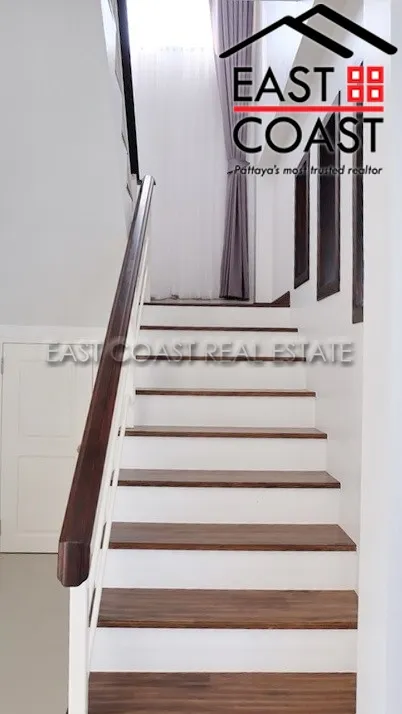 Uraiwan Grand Villa photo 13