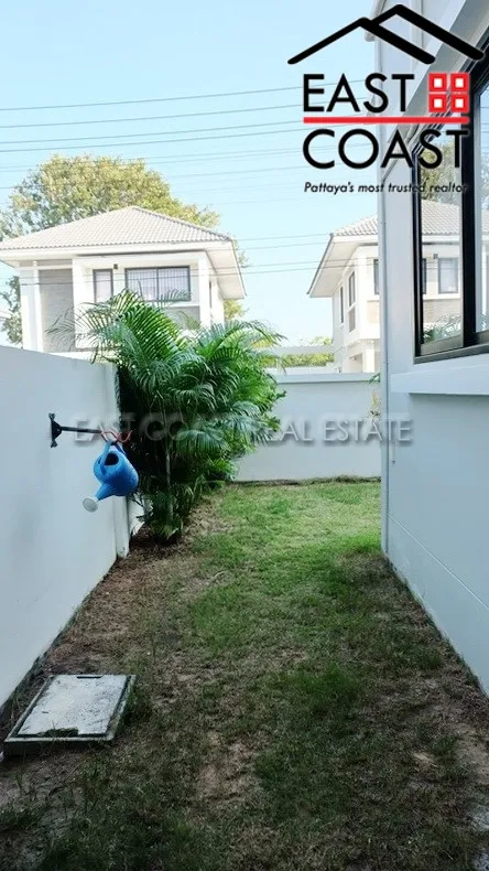 Uraiwan Grand Villa photo 24